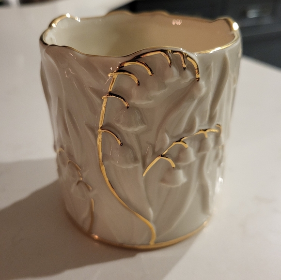 Lennox fine china ivory colour votive tea light with gold accents. New. - Picture 2 of 9